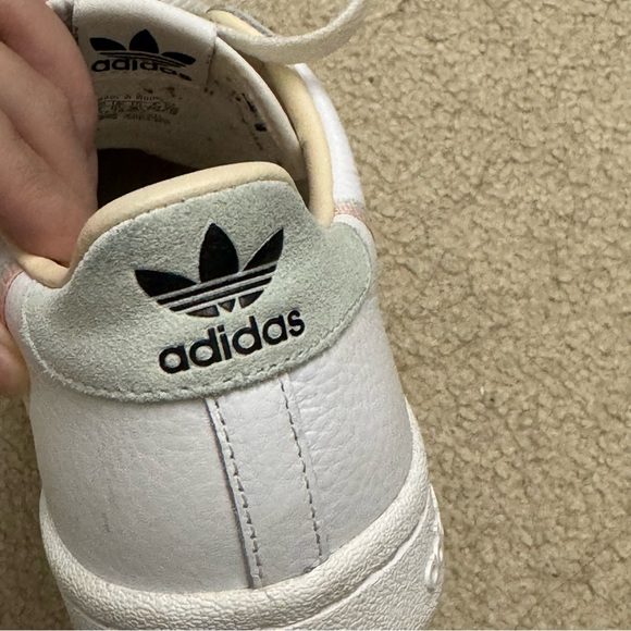 Adidas White Sneakers with Soft Pastel Details - Picture 9 of 11